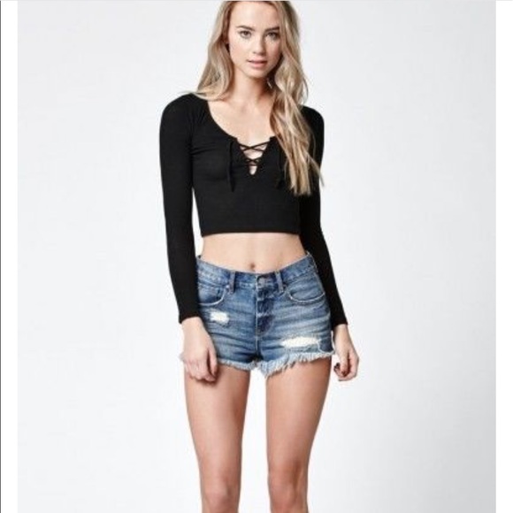 Brandy Melville Tops - Brandy Melville black cropped top long sleeve